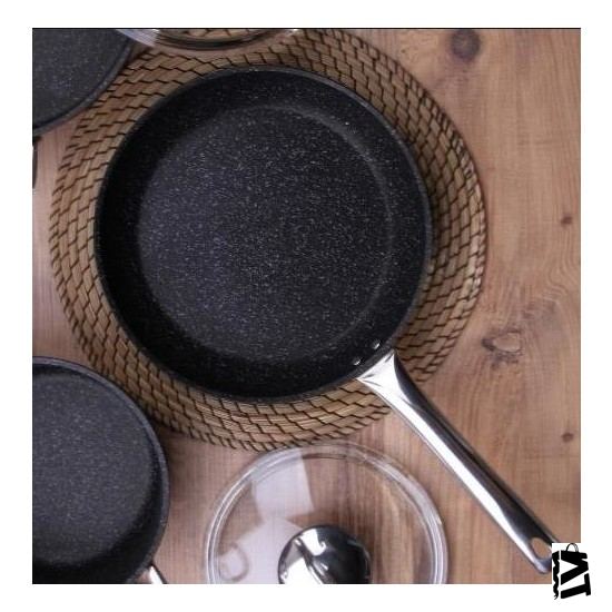 Falez Black Line Granit Döküm 22 Cm Tava Siyah - Elden Taksitle Sözleşmeli Senetli Alışveriş